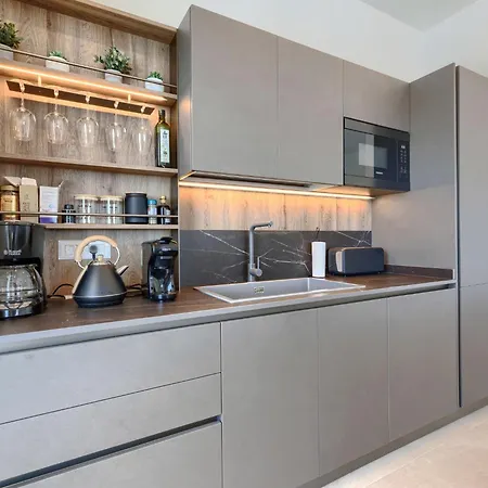 Florinda By Interhome *