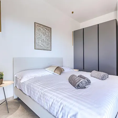Florinda By Interhome Villa