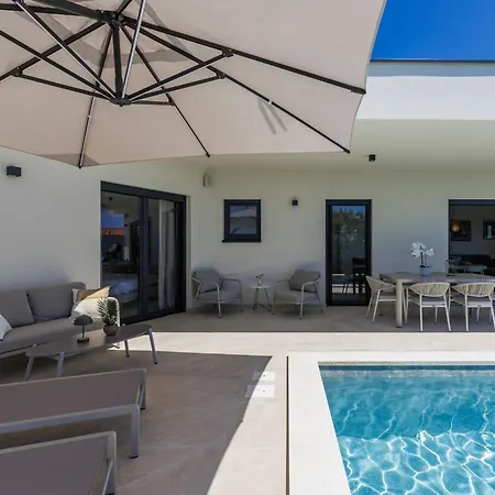 Florinda By Interhome Villa